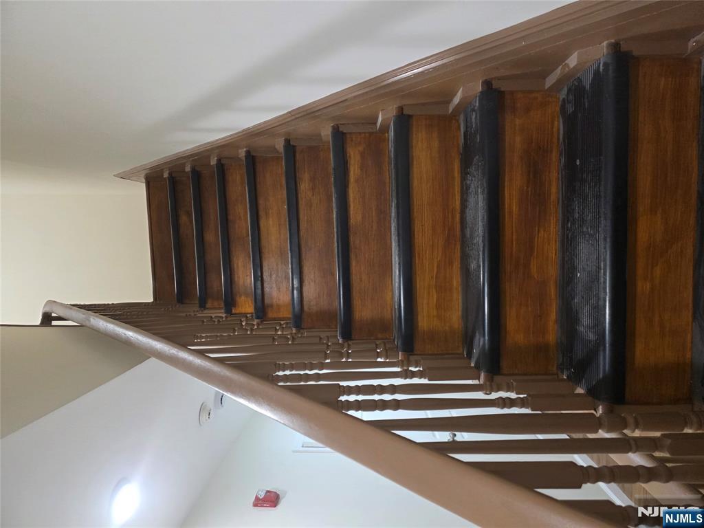 664 Bergen Avenue — photo 18