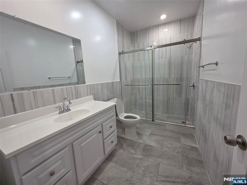 664 Bergen Avenue — photo 22