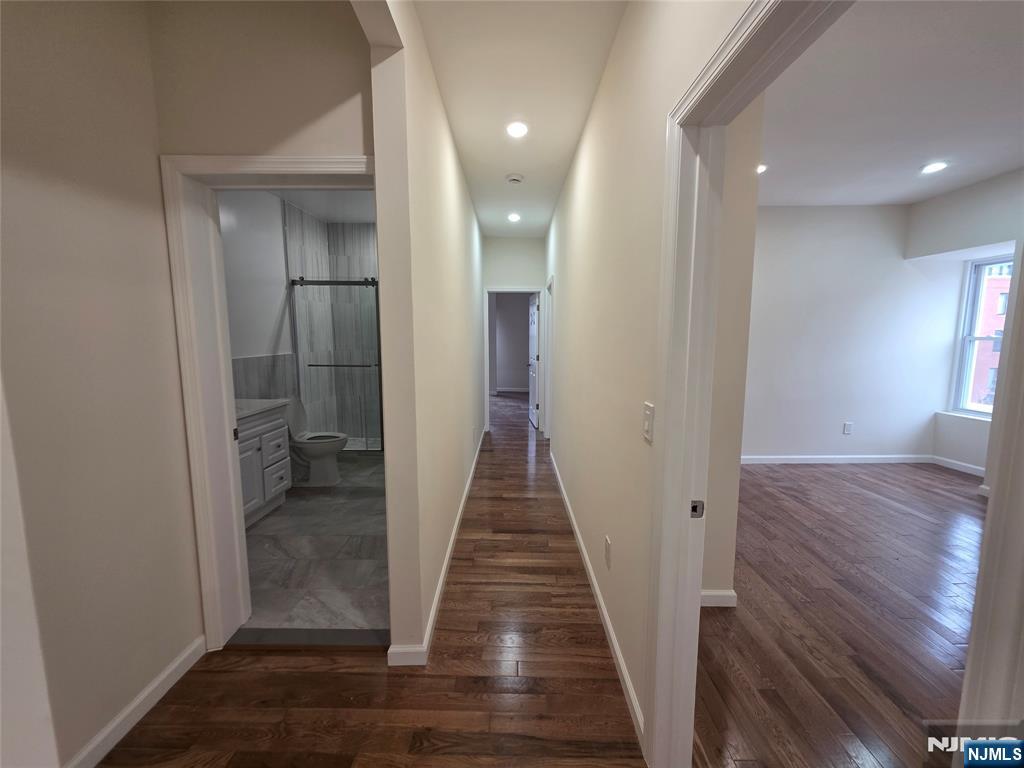 664 Bergen Avenue — photo 25