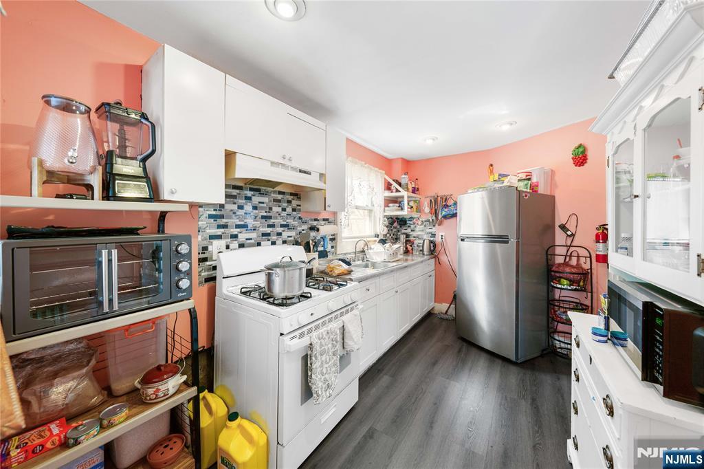 1460 Clinton Avenue, Irvington, NJ, 07111