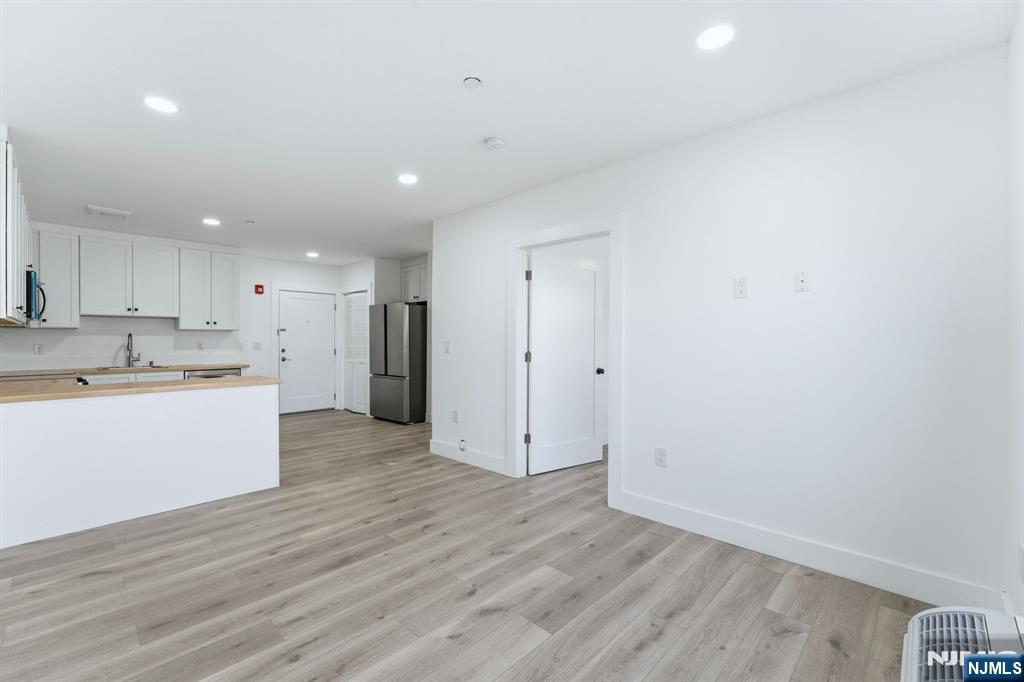 95 Shepherds Lane B302 - Photo 5