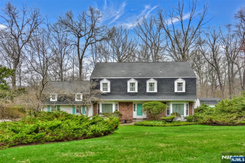 19 Aldbury Drive, Upper Saddle River, NJ, 07458
