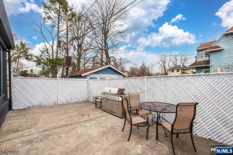 104 Reynolds Place — photo 31