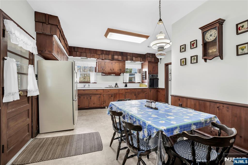 15 Deerhaven Lane