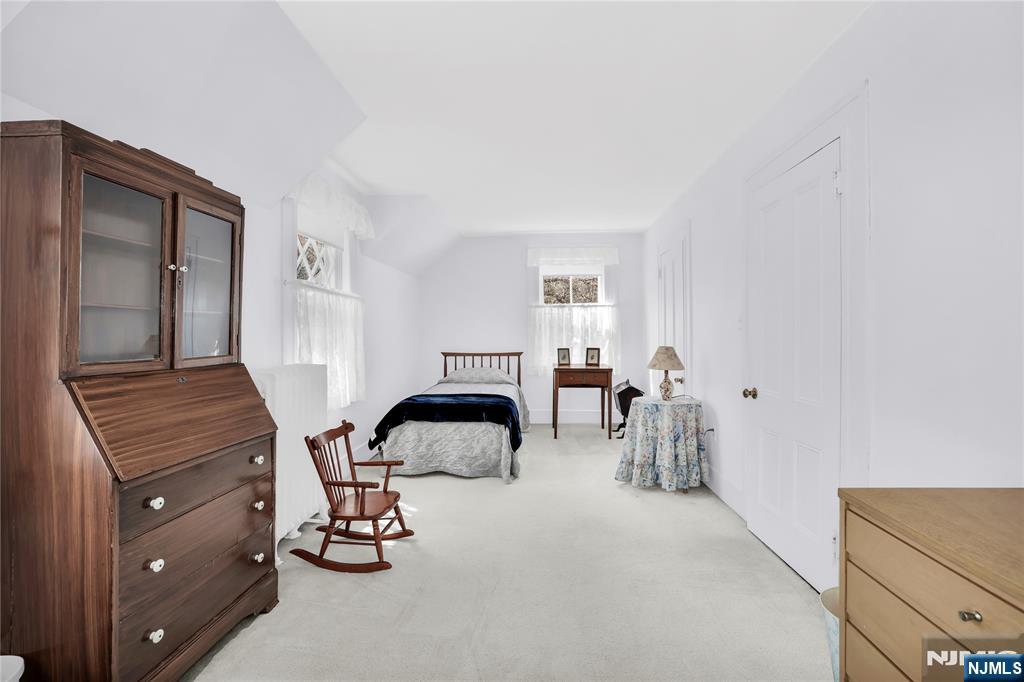 15 Deerhaven Lane
