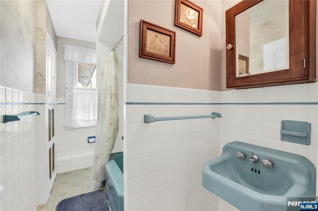 15 Deerhaven Lane