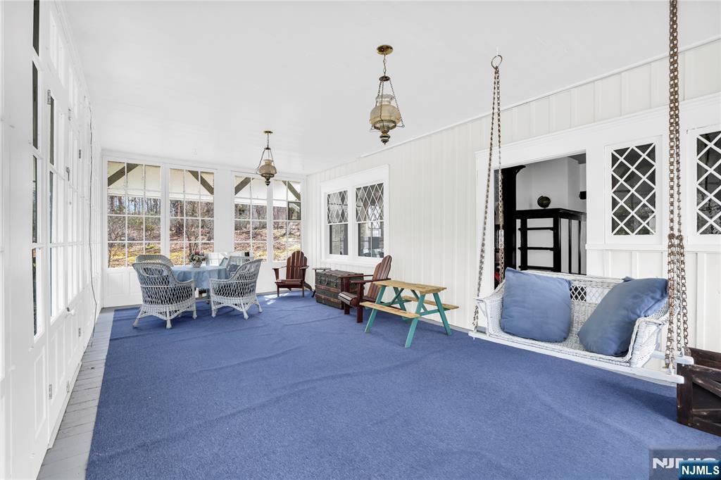 15 Deerhaven Lane