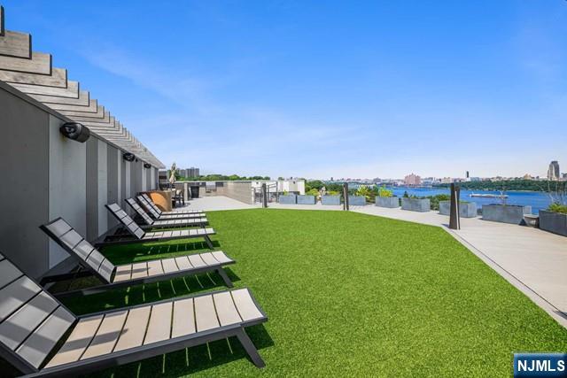 320 Adolphus Avenue #1104