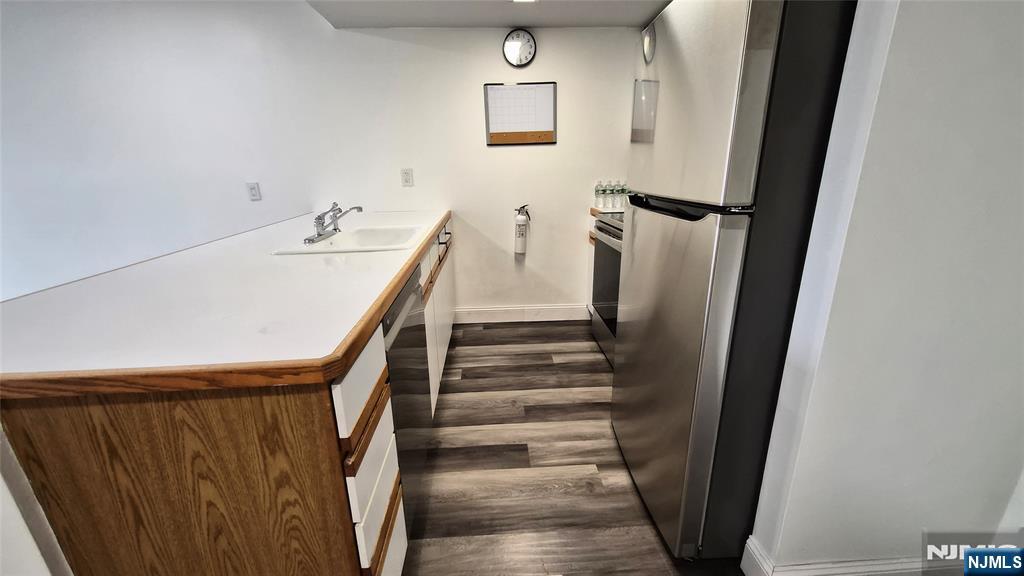 55 Clinton Place #304