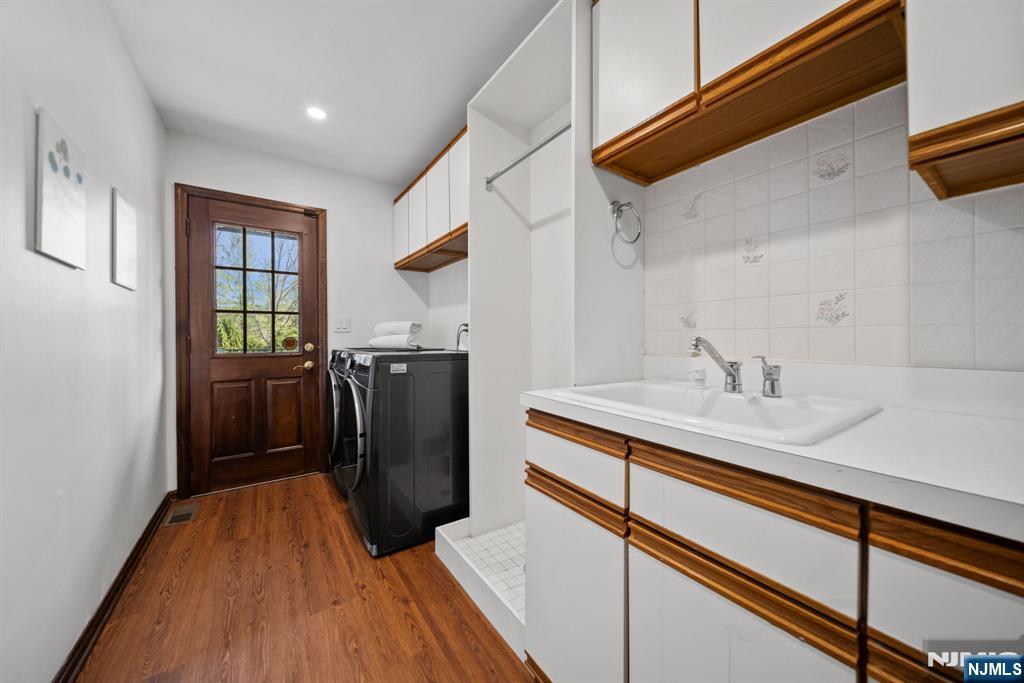6 Jonathan Smith Road