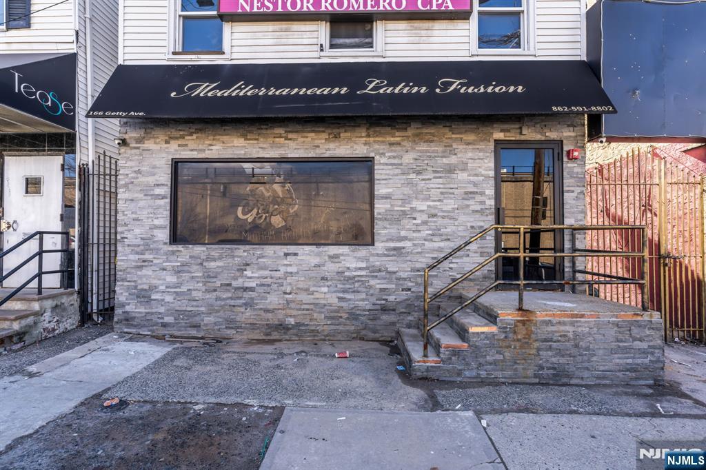 166 Getty Avenue - Photo 5