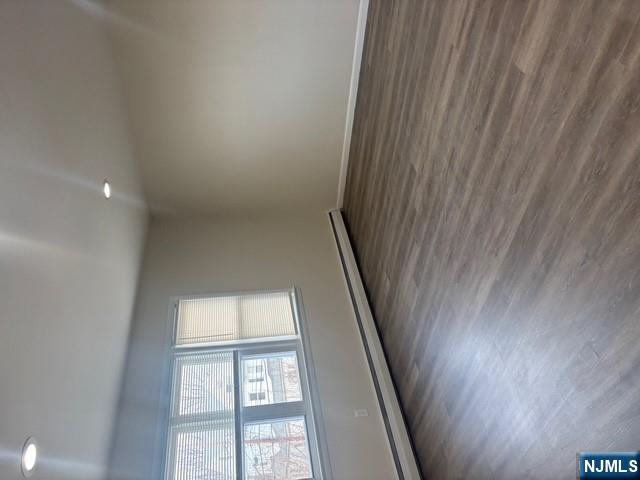 LIVING ROOM VIEW 3