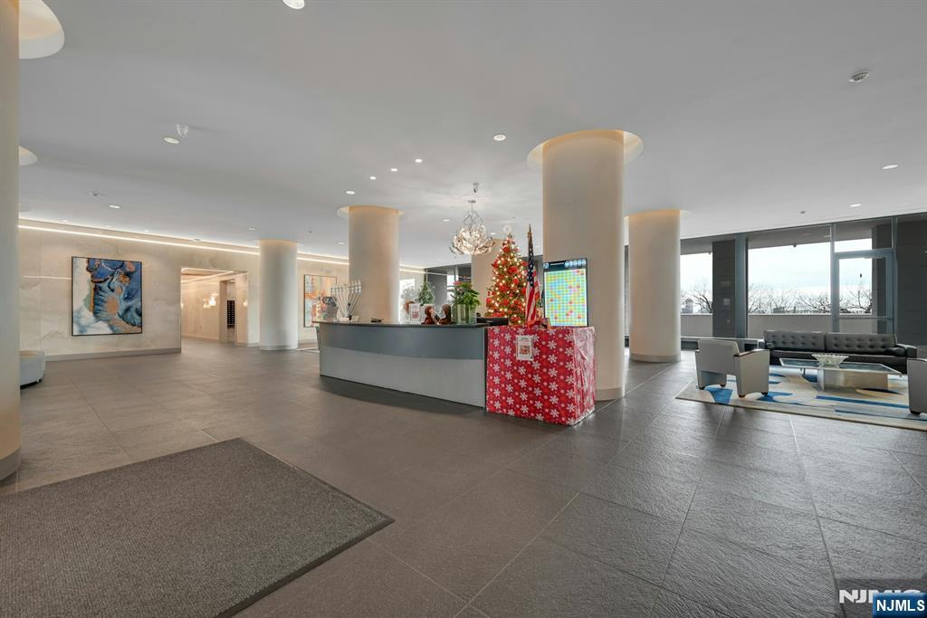 1530 Palisade Ave #27D, Fort Lee, NJ 07024