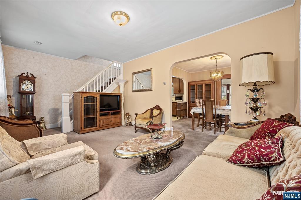 78 Floyd Avenue - Photo 3