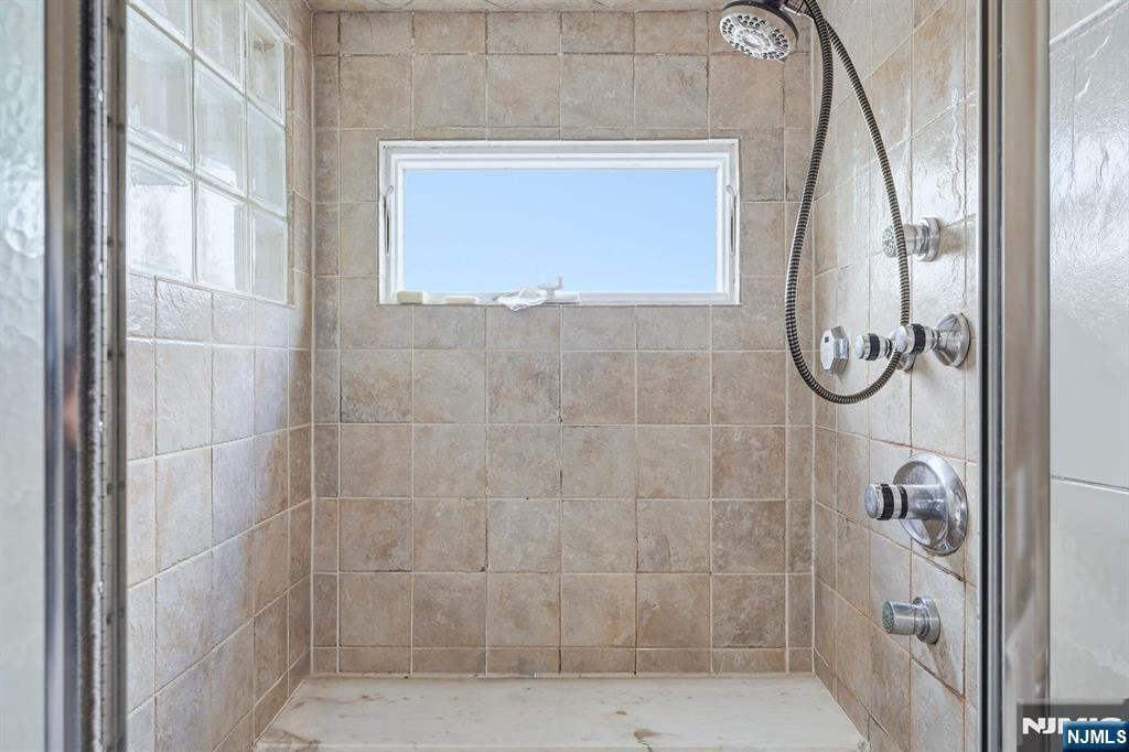 703 Stewart Street, Ridgefield, NJ, 07657