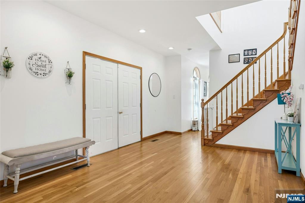 40 Horseneck Road, Montville Township, NJ, 07045