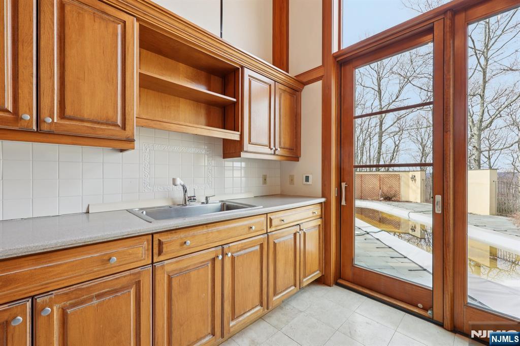 Butlers Pantry.