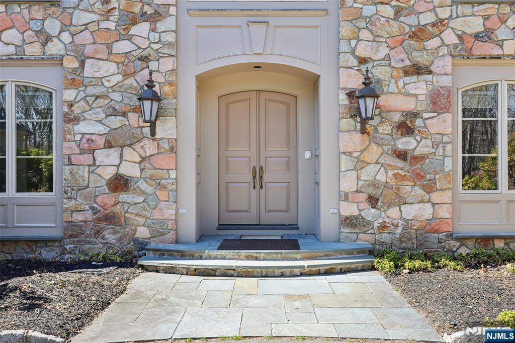 29 Hilltop Road - Photo 5