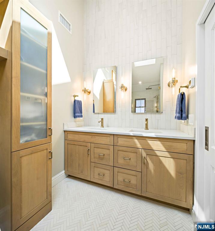 17 Cherry Place, Hillsdale, NJ, 07642