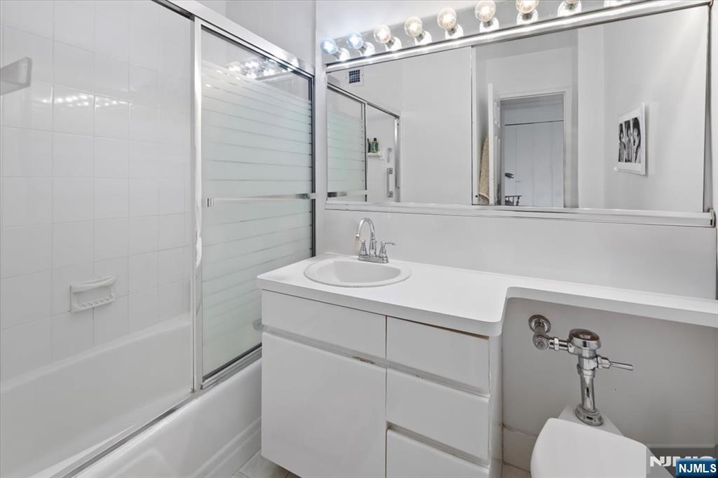 2077 Center Avenue 7G - Photo 9