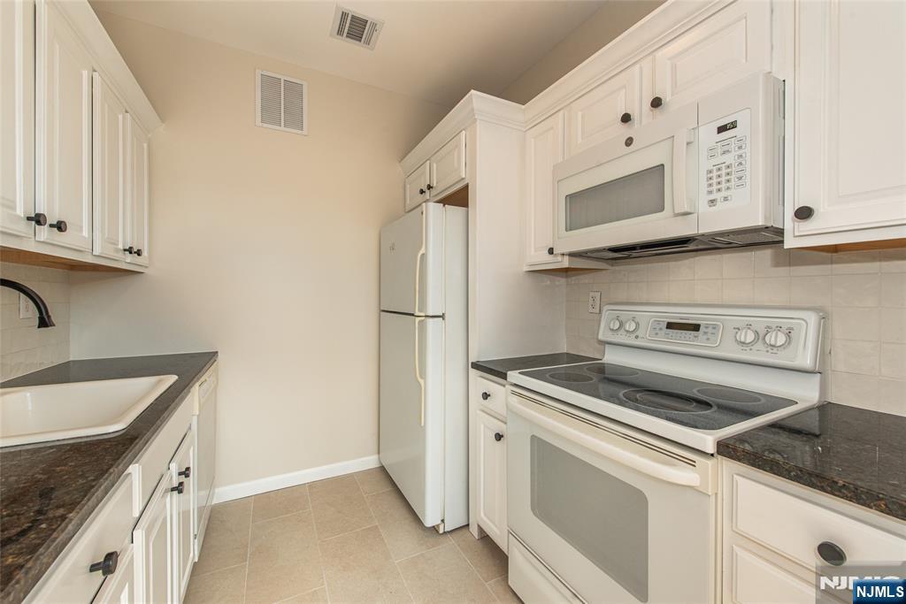 280 Main Street #305