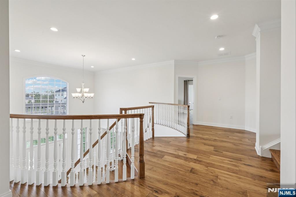 2nd floor landing