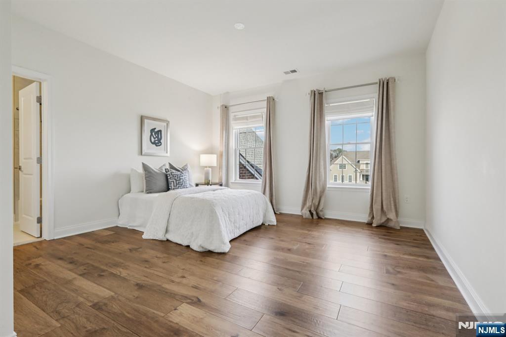 Bedroom #4 with ensuite