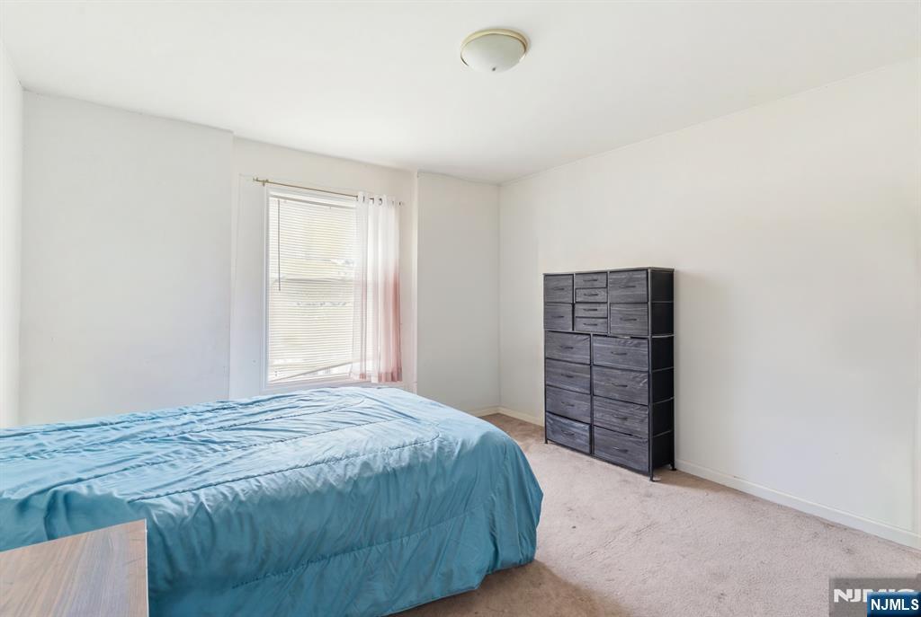 94 19th Avenue, Newark, NJ, 07103