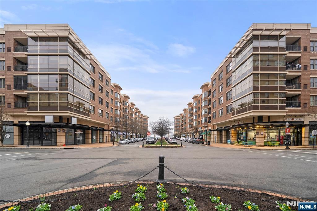 22 Ave At Port Imperial Avenue 428 - Photo 1