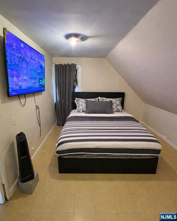 255 Franklin Street - Photo 2