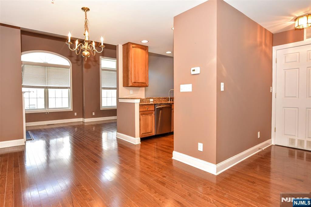 12 Debruyle Court, #806, Hawthorne, NJ 07506 Listing Photo  3