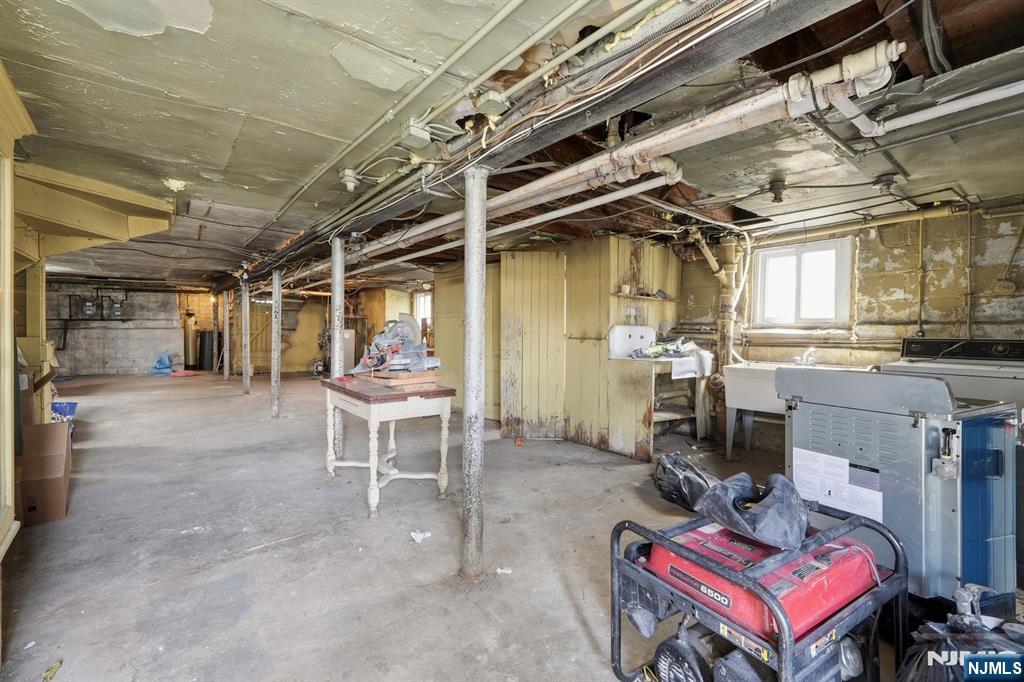 53 Sunnyside Terrace, East Orange, NJ, 07018