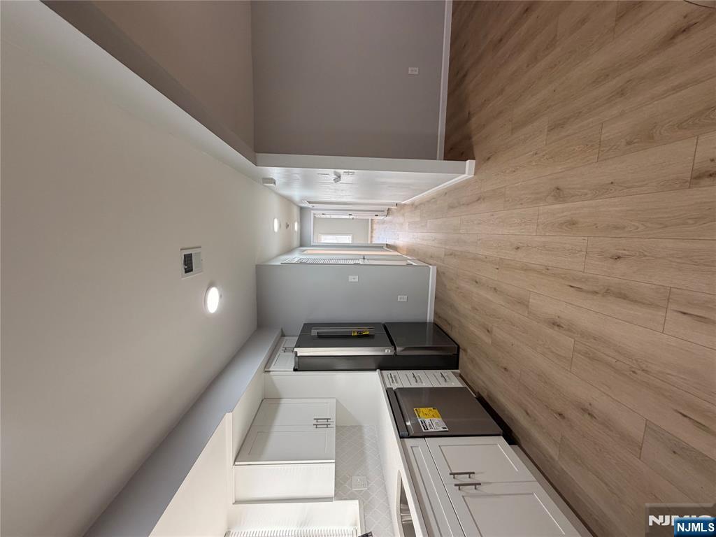 58-60 Davenport Avenue - Photo 4