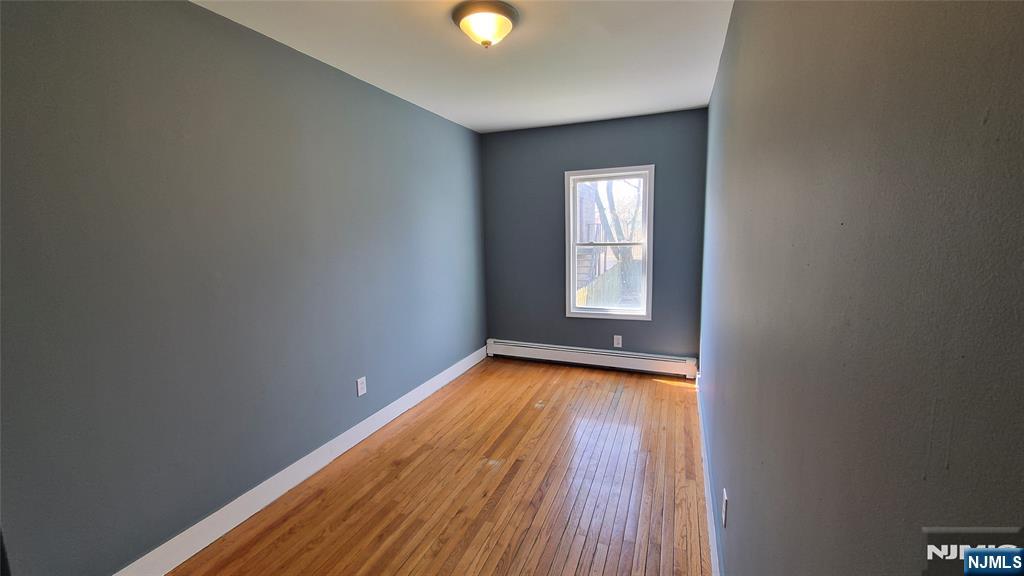 104 Wallington Avenue