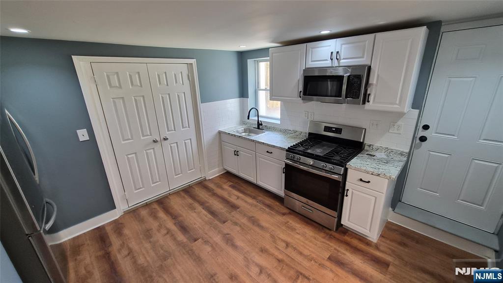 104 Wallington Avenue