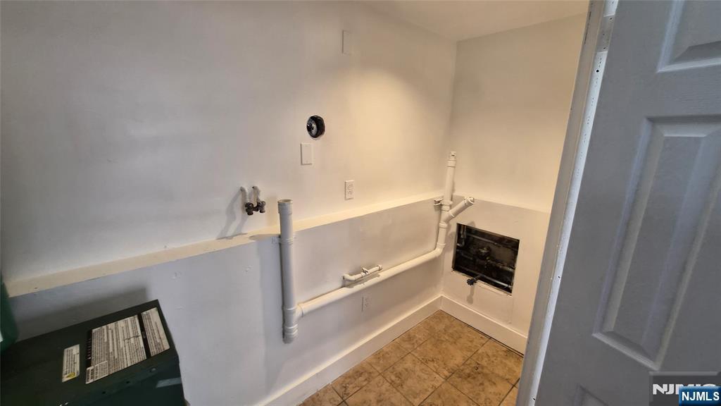 104 Wallington Avenue