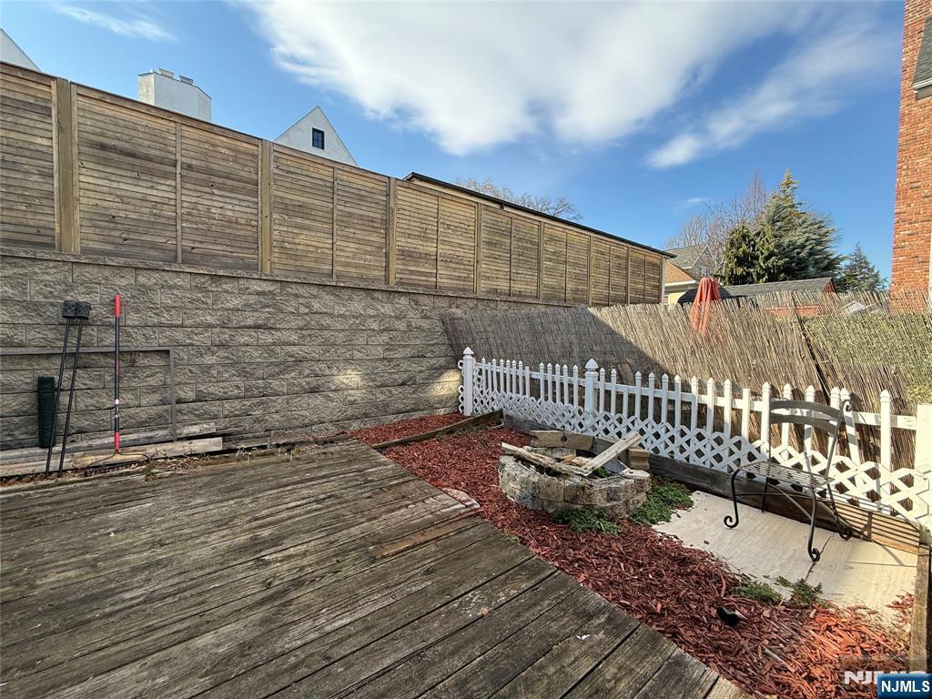 162 Sylvan Street