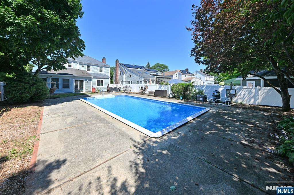 138 Magnolia Avenue - Photo 2