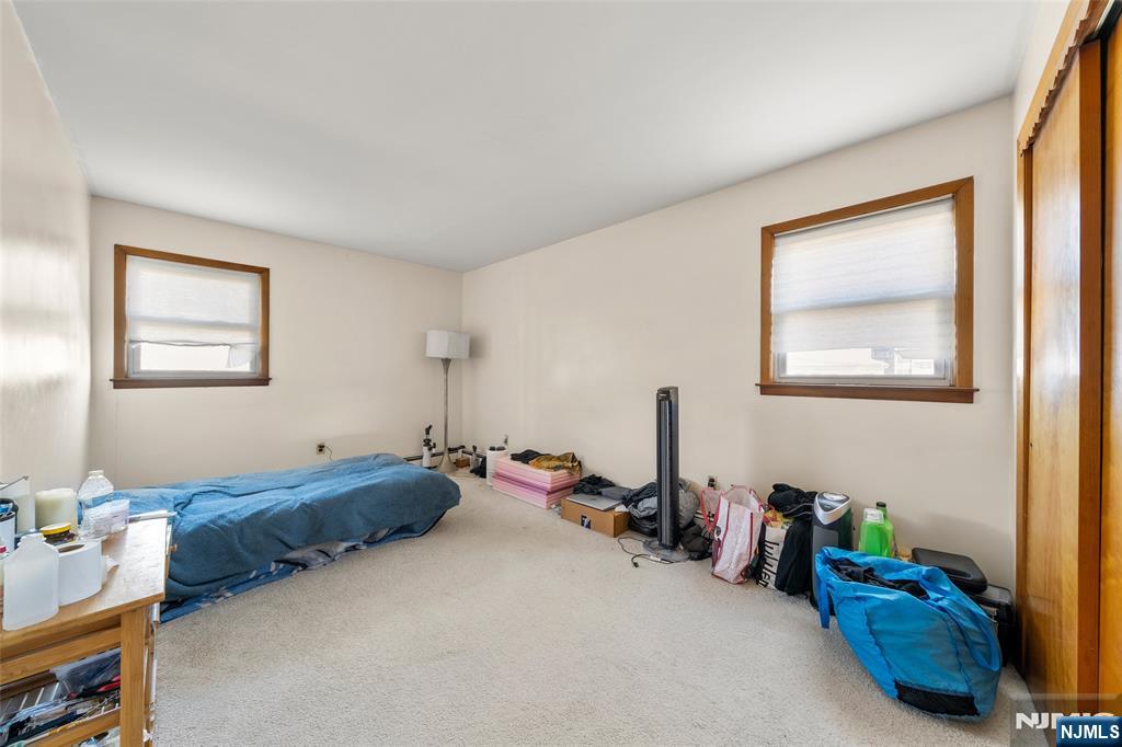 452 Commercial Avenue — photo 25