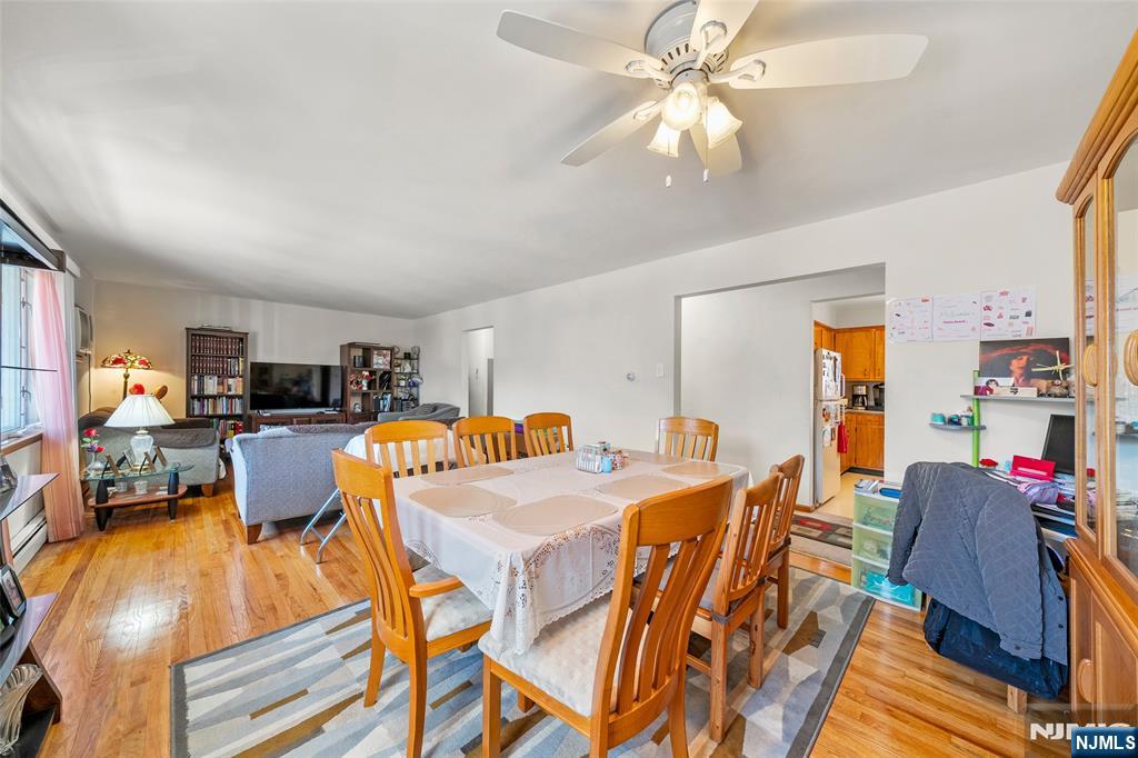 452 Commercial Avenue — photo 8