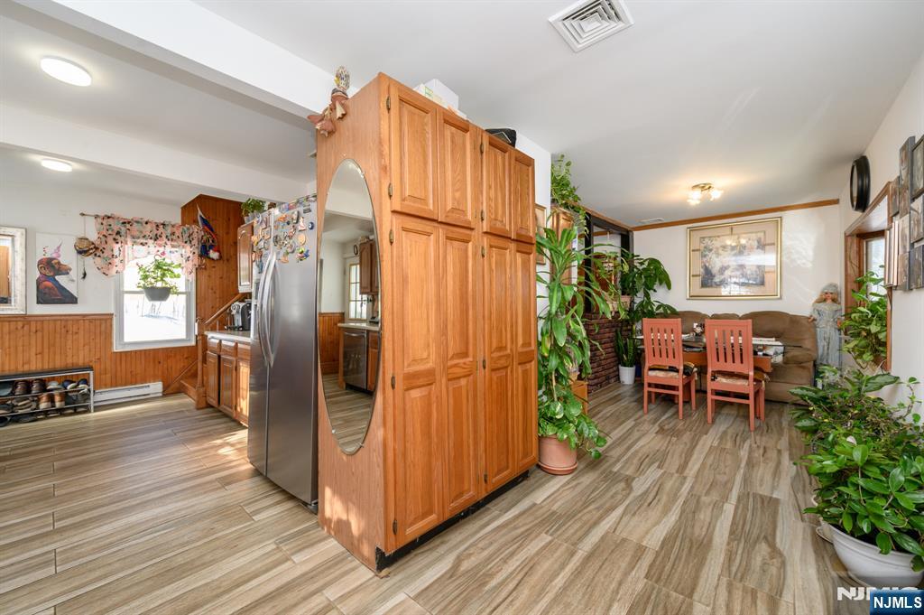 19 Skyland Avenue