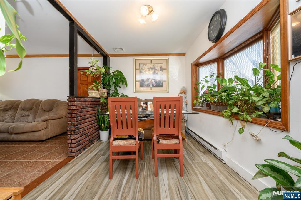 19 Skyland Avenue