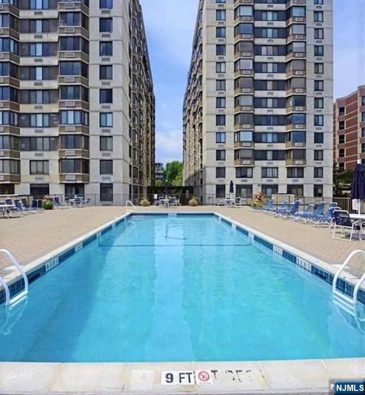 326 Prospect Avenue 1A - Photo 1