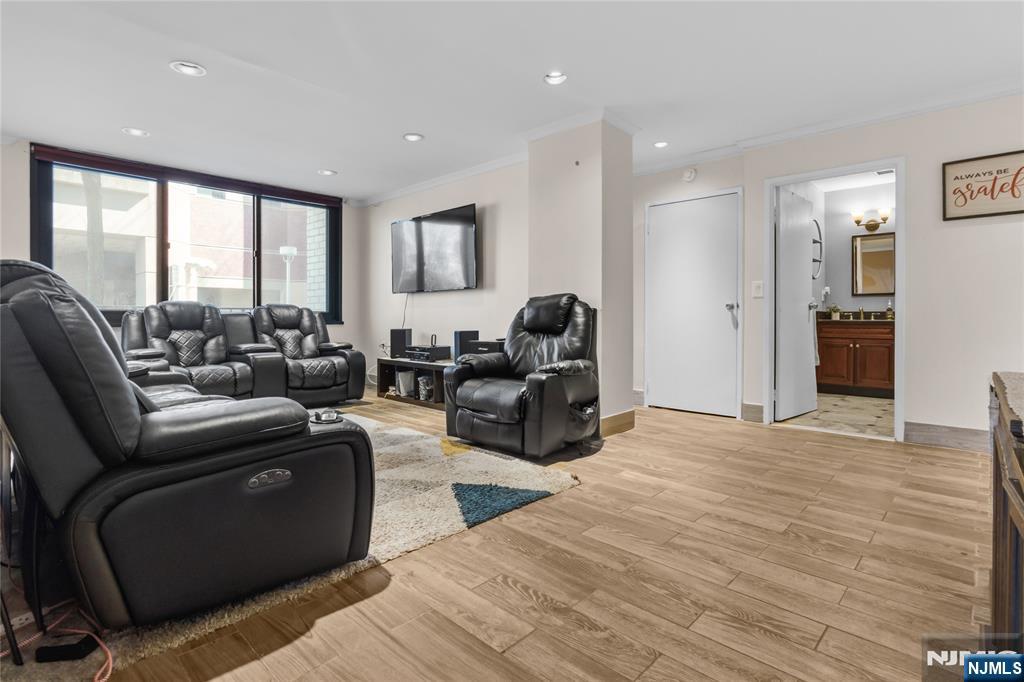 326 Prospect Avenue 1A - Photo 5
