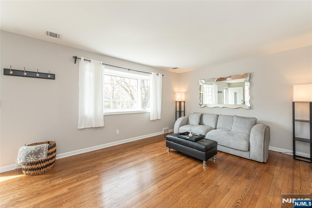 86 Deerfield Road