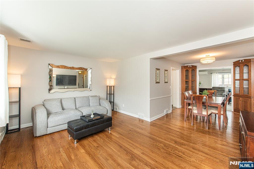 86 Deerfield Road