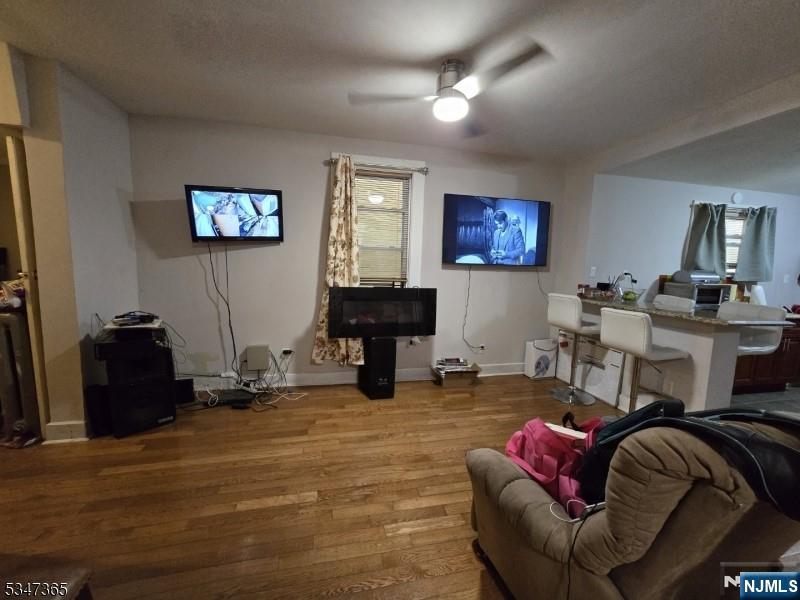 36 Holland Street - Photo 2