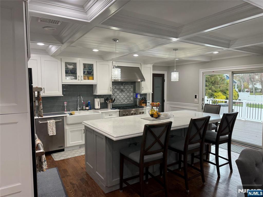 277 Columbia Terrace