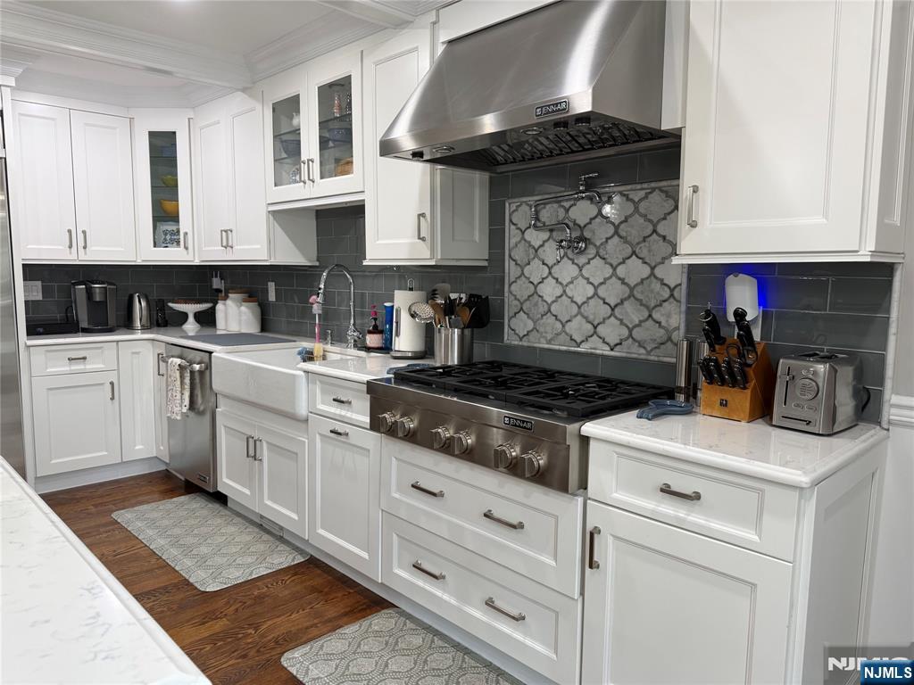 277 Columbia Terrace