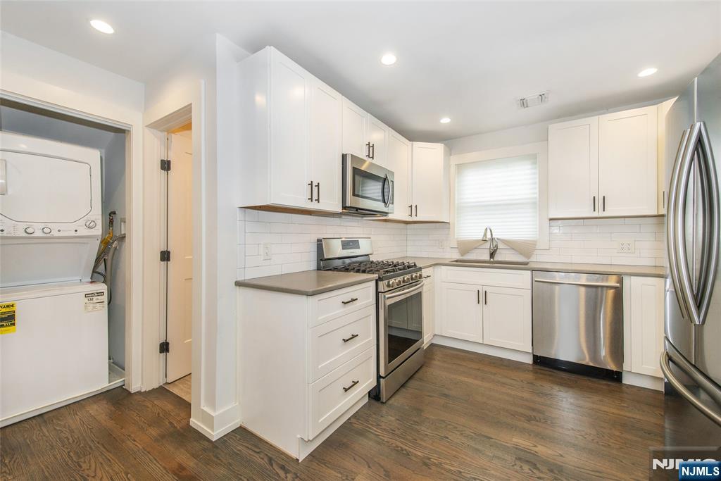 266-268 Elmwood Avenue - Photo 3